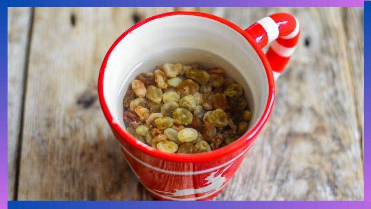 Raisin Health Benefits: ಒಂದು ತಿಂಗಳು ನೆನೆಸಿದ ಒಣದ್ರಾಕ್ಷಿ ತಿನ್ನಿ, ಆರೋಗ್ಯದಲ್ಲಿ ಈ ಬದಲಾವಣೆ ಖಂಡಿತ