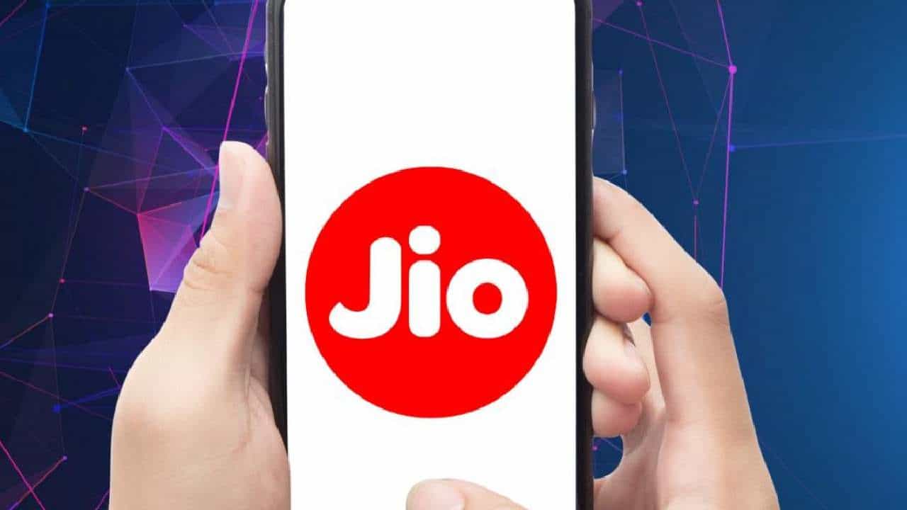Jio New Plan: ಜಿಯೋ ಗ್ರಾಹಕರಿಗೆ ಬಿಗ್ ಶಾಕ್‌..ರಿಚಾರ್ಜ್ ದರ ಭಾರೀ ಏರಿಕೆ: ಯಾವ ಪ್ಲ್ಯಾನ್​ಗೆ ಎಷ್ಟು? ಇಲ್ಲಿದೆ ವಿವರ