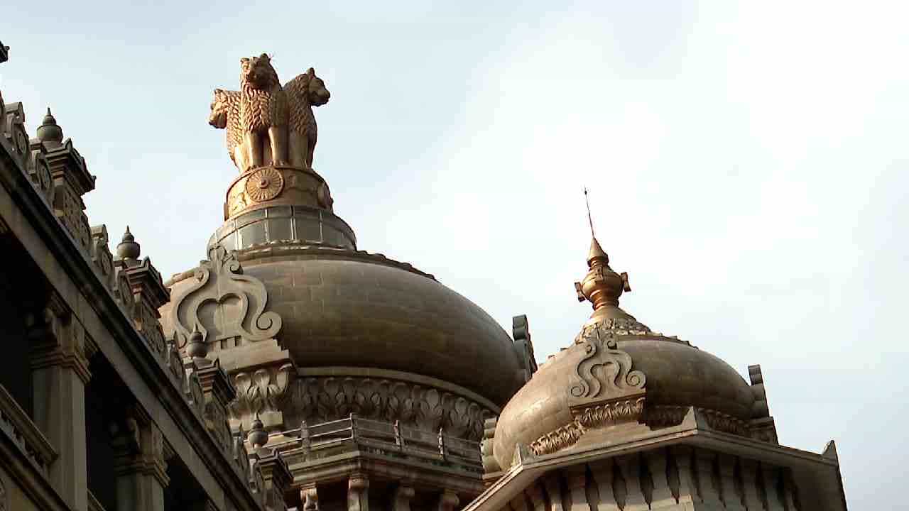 ಸಚಿವ ಸಂಪುಟ ಉಪಸಮಿತಿ ಎಡವಟ್ಟು; ಹೈದರಾಬಾದ್ ಕರ್ನಾಟಕೇತರ ಸರ್ಕಾರಿ ಹುದ್ದೆ ಅಭ್ಯರ್ಥಿಗಳಿಗೆ ಅನ್ಯಾಯ ಸಚಿವ ಸಂಪುಟ ಉಪಸಮಿತಿ ಎಡವಟ್ಟು; ಹೈದರಾಬಾದ್ ಕರ್ನಾಟಕೇತರ ಸರ್ಕಾರಿ ಹುದ್ದೆ ಅಭ್ಯರ್ಥಿಗಳಿಗೆ ಅನ್ಯಾಯ