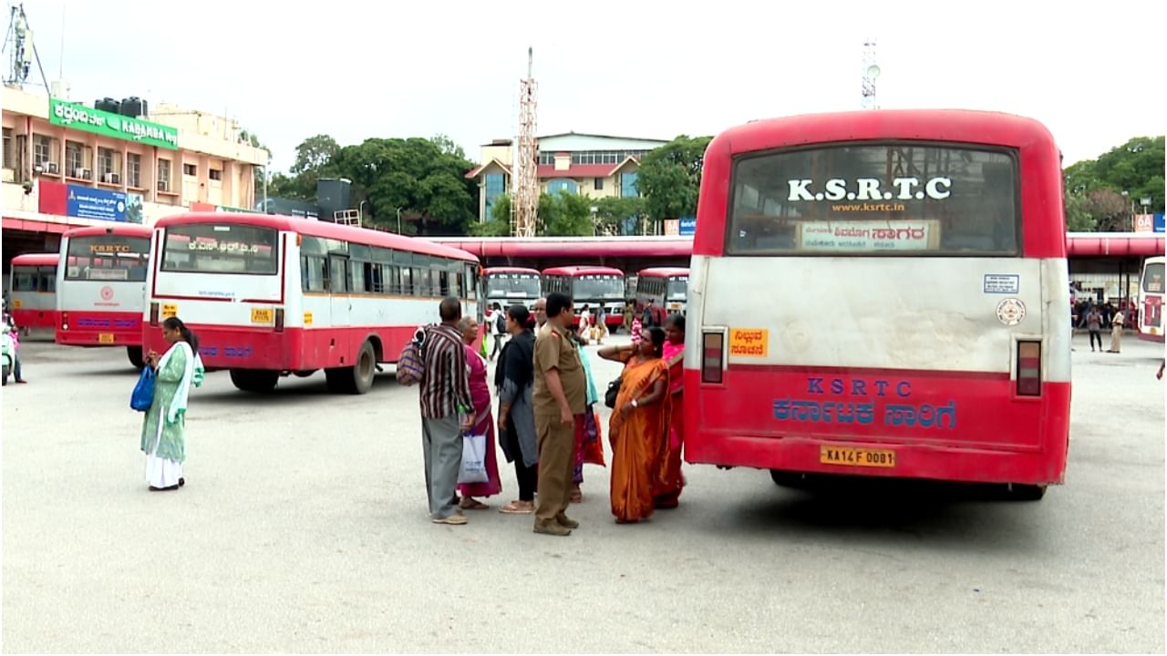 ಶಕ್ತಿ ಯೋಜನೆ ದುರುಪಯೋಗ: ಕಂಡಕ್ಟರ್​​ಗಳ ಮೇಲೆ ಕಠಿಣ ಕ್ರಮಕ್ಕೆ ಮುಂದಾದ ಸಾರಿಗೆ ಇಲಾಖೆ