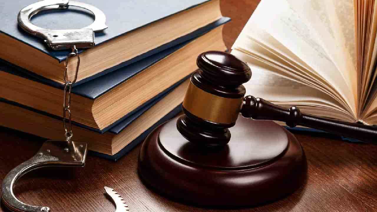 New Criminal Laws: ಜುಲೈ 1 ರಿಂದ ಹೊಸ ಕ್ರಿಮಿನಲ್ ಕಾನೂನು ಜಾರಿ New Criminal Laws: ಜುಲೈ 1 ರಿಂದ ಹೊಸ ಕ್ರಿಮಿನಲ್ ಕಾನೂನು ಜಾರಿ
