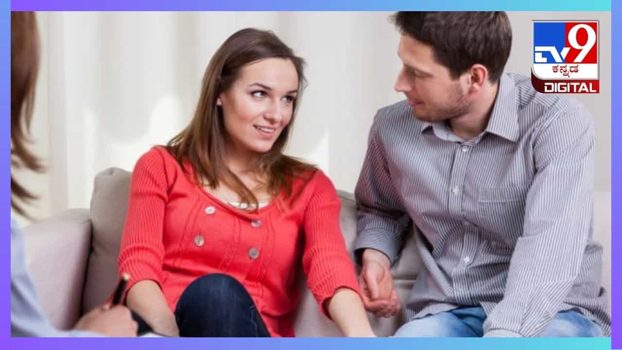 Relationship Tips : ವಿಚ್ಛೇದನದವರೆಗೆ ತಲುಪಿದ ದಾಂಪತ್ಯ ಜೀವನವನ್ನು ಸರಿಪಡಿಸಿಕೊಳ್ಳುವುದೇಗೆ? ಇಲ್ಲಿದೆ ಸರಳ ಸಲಹೆಗಳು Relationship Tips : ವಿಚ್ಛೇದನದವರೆಗೆ ತಲುಪಿದ ದಾಂಪತ್ಯ ಜೀವನವನ್ನು ಸರಿಪಡಿಸಿಕೊಳ್ಳುವುದೇಗೆ? ಇಲ್ಲಿದೆ ಸರಳ ಸಲಹೆಗಳು