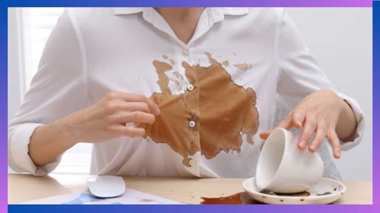Cleaning Tips : ತೊಳೆದ್ರು ಬಿಳಿ ಬಟ್ಟೆ ಮೇಲಿನ ಕಲೆ ಹೋಗ್ತಿಲ್ವಾ? ಹೀಗೆ ಮಾಡಿ