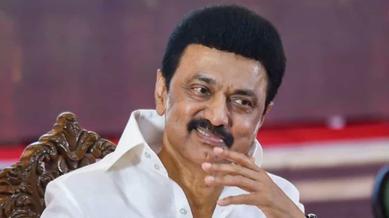 Tamil Nadu: ತಮಿಳುನಾಡಿನಲ್ಲಿ ಇಂಡಿಯಾ ಬಣಕ್ಕೆ ಬಲ ತುಂಬಿದ ದ್ರಾವಿಡ ಶಕ್ತಿ; ಖಾತೆ ತೆರೆಯದ ಬಿಜೆಪಿ Tamil Nadu: ತಮಿಳುನಾಡಿನಲ್ಲಿ ಇಂಡಿಯಾ ಬಣಕ್ಕೆ ಬಲ ತುಂಬಿದ ದ್ರಾವಿಡ ಶಕ್ತಿ; ಖಾತೆ ತೆರೆಯದ ಬಿಜೆಪಿ