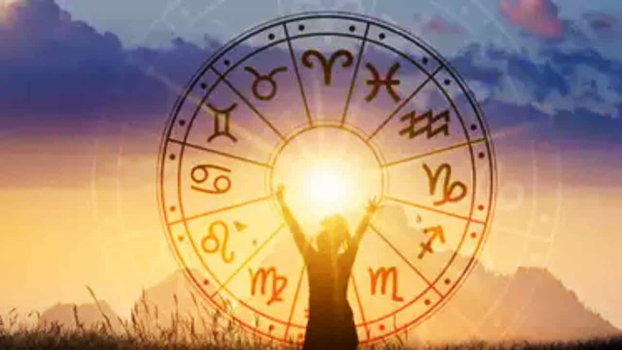 Horoscope: ದಿನ ಭವಿಷ್ಯ; ಇಂದು ಒಳ್ಳೆಯ ಸುದ್ದಿಯು ನಿಮ್ಮ ಉತ್ಸಾಹವನ್ನು ಹೆಚ್ಚಿಸುವುದು Horoscope: ದಿನ ಭವಿಷ್ಯ; ಇಂದು ಒಳ್ಳೆಯ ಸುದ್ದಿಯು ನಿಮ್ಮ ಉತ್ಸಾಹವನ್ನು ಹೆಚ್ಚಿಸುವುದು