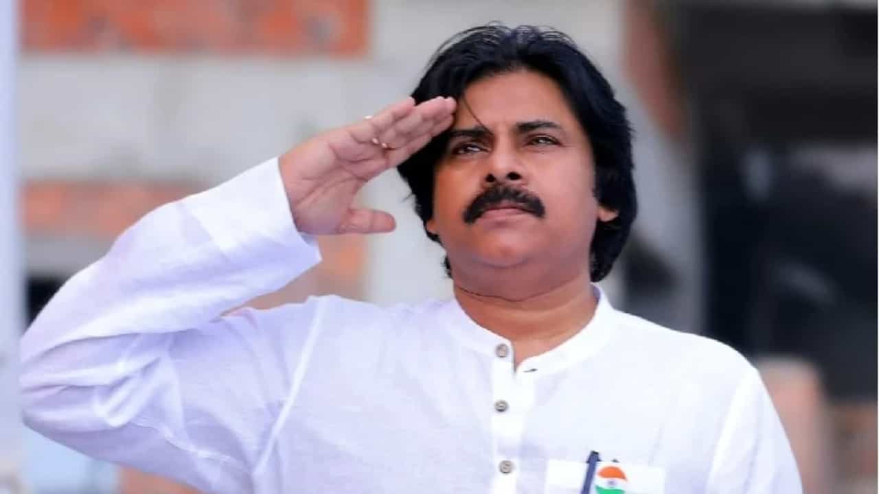 ಏನಾಗಲಿದೆ ಪವನ್ ಕಲ್ಯಾಣ್ ಮೂರು ಸಿನಿಮಾಗಳ ಭವಿಷ್ಯ? ಏನಾಗಲಿದೆ ಪವನ್ ಕಲ್ಯಾಣ್ ಮೂರು ಸಿನಿಮಾಗಳ ಭವಿಷ್ಯ?