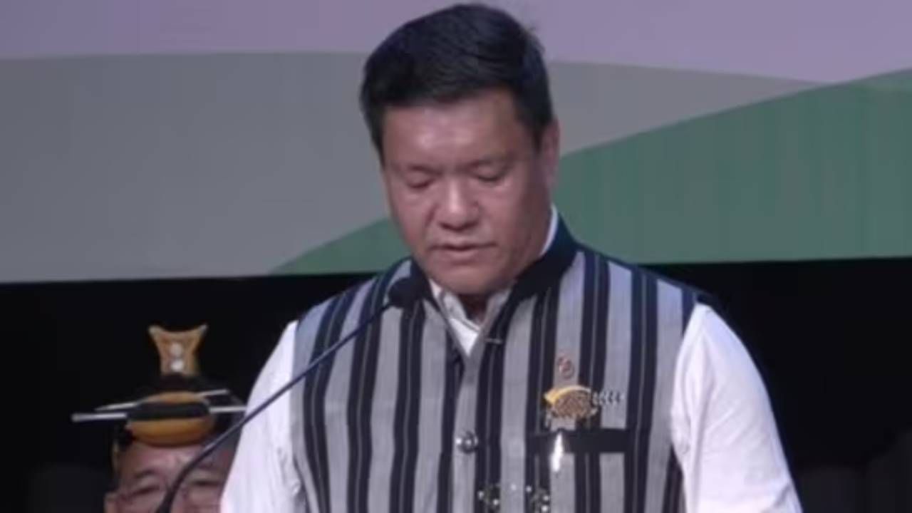 Arunachal Pradesh  CM Swearing in Ceremony: ಅರುಣಾಚಲ ಪ್ರದೇಶದ ಮುಖ್ಯಮಂತ್ರಿಯಾಗಿ ಪ್ರಮಾಣವಚನ ಸ್ವೀಕರಿಸಿದ ಪೆಮಾ ಖಂಡು