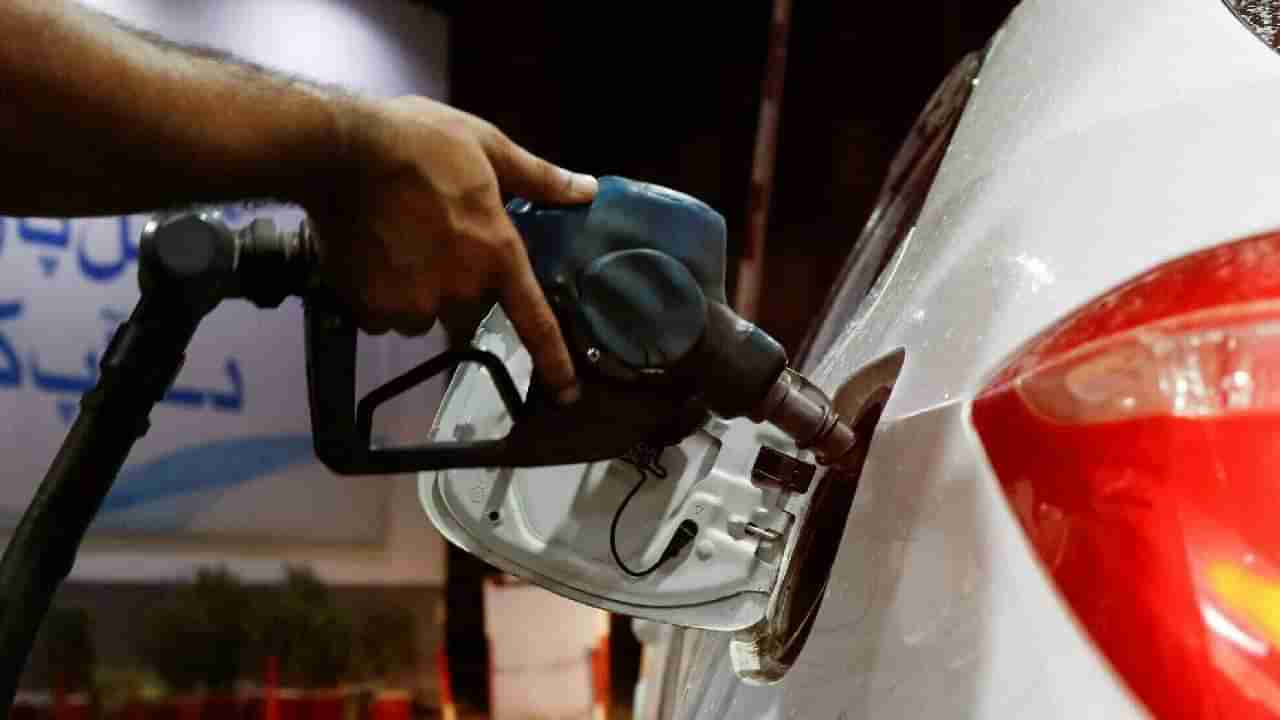 Petrol Diesel Price on June 19: ಬೆಂಗಳೂರು, ದೆಹಲಿ ಸೇರಿ ದೇಶದ ವಿವಿಧ ಕಡೆಗಳಲ್ಲಿ ಇಂಧನ ಬೆಲೆ ಎಷ್ಟಿದೆ?