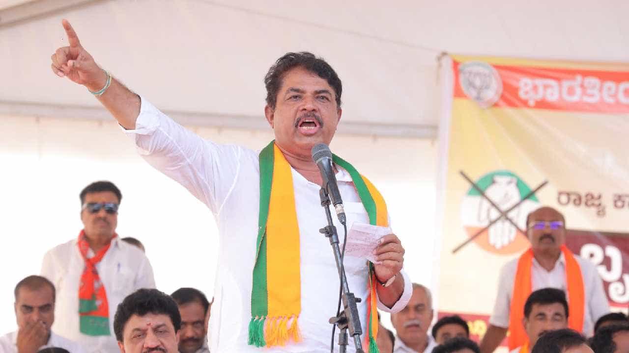 ಬೆಲೆ ಏರಿಕೆ ಭಾಗ್ಯ ಕೊಟ್ಟ ಕಾಂಗ್ರೆಸ್ ಸರ್ಕಾರ ವಿರುದ್ಧ ರಾಜ್ಯಾದ್ಯಂತ ಪ್ರತಿಭಟನೆ: ಆರ್ ಅಶೋಕ್ ಬೆಲೆ ಏರಿಕೆ ಭಾಗ್ಯ ಕೊಟ್ಟ ಕಾಂಗ್ರೆಸ್ ಸರ್ಕಾರ ವಿರುದ್ಧ ರಾಜ್ಯಾದ್ಯಂತ ಪ್ರತಿಭಟನೆ: ಆರ್ ಅಶೋಕ್