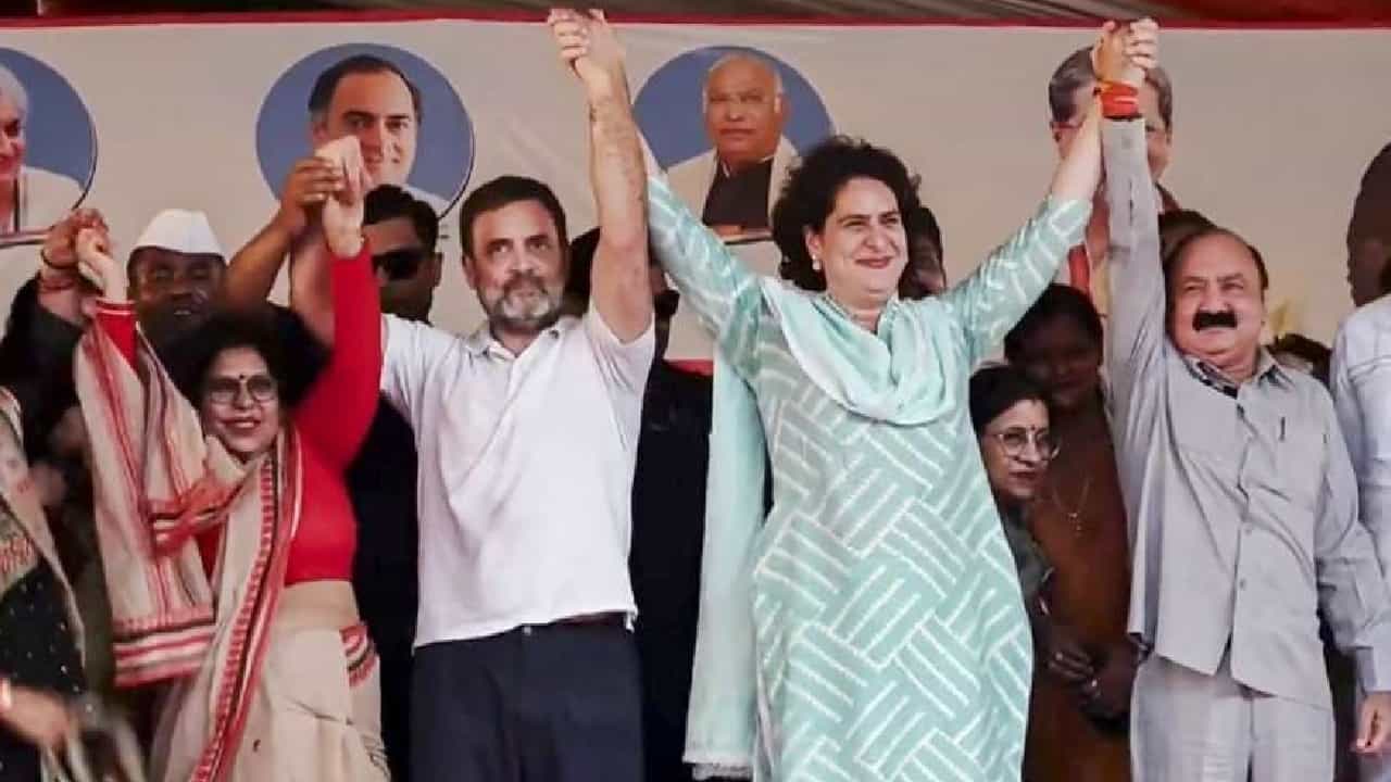 Rahul Gandhi: ವಾರಾಣಸಿಯಲ್ಲಿ ಪ್ರಿಯಾಂಕಾ ಗಾಂಧಿ ಸ್ಪರ್ಧಿಸಿದ್ದರೆ ಮೋದಿ ಸೋಲುತ್ತಿದ್ದರು; ರಾಹುಲ್ ಗಾಂಧಿ Rahul Gandhi: ವಾರಾಣಸಿಯಲ್ಲಿ ಪ್ರಿಯಾಂಕಾ ಗಾಂಧಿ ಸ್ಪರ್ಧಿಸಿದ್ದರೆ ಮೋದಿ ಸೋಲುತ್ತಿದ್ದರು; ರಾಹುಲ್ ಗಾಂಧಿ
