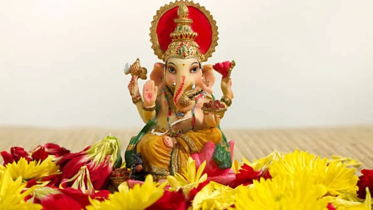 Sankasta Chaturthi 2024: ಮುಂದಿನ ಸಂಕಷ್ಟಹರ ಚತುರ್ಥಿ ಯಾವಾಗ? ಶುಭ ಮುಹೂರ್ತ, ಪೂಜಾ ವಿಧಾನ ವಿವರ ಇಲ್ಲಿದೆ Sankasta Chaturthi 2024: ಮುಂದಿನ ಸಂಕಷ್ಟಹರ ಚತುರ್ಥಿ ಯಾವಾಗ? ಶುಭ ಮುಹೂರ್ತ, ಪೂಜಾ ವಿಧಾನ ವಿವರ ಇಲ್ಲಿದೆ
