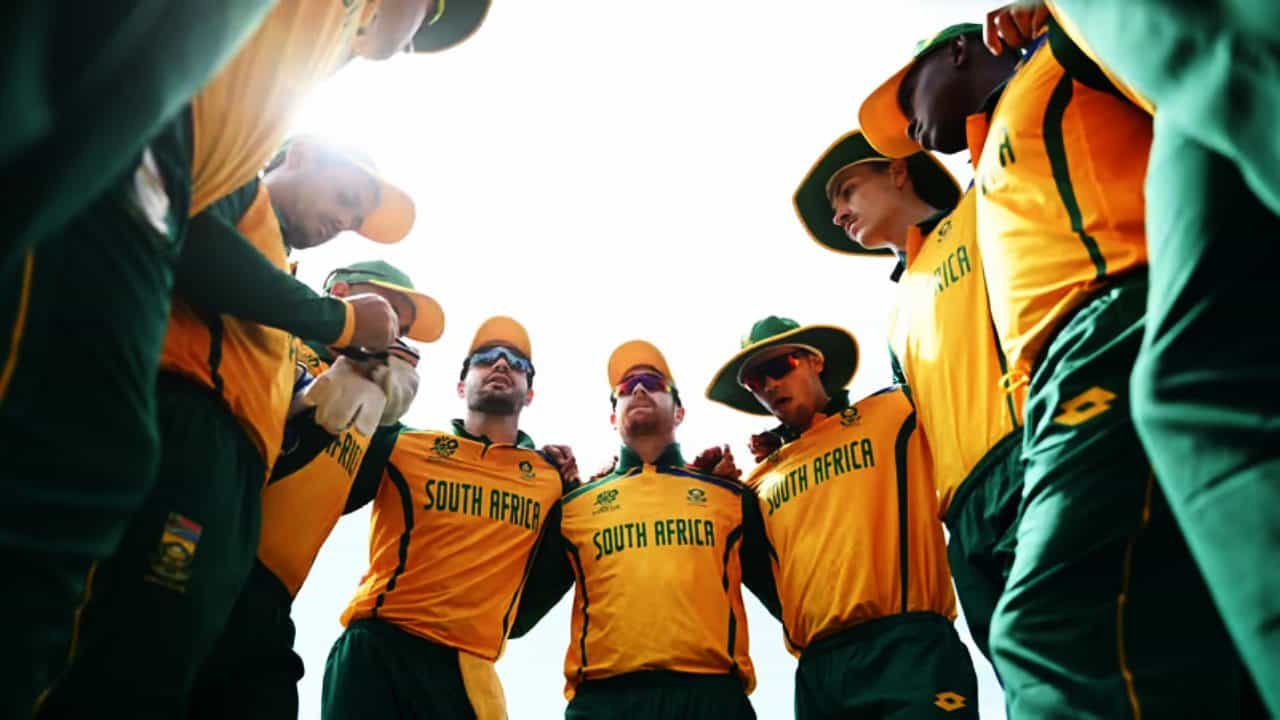 IND vs SA Final: ಟೀಮ್ ಇಂಡಿಯಾಗೆ ಎಚ್ಚರಿಕೆ ರವಾನಿಸಿದ ಸೌತ್ ಆಫ್ರಿಕಾ ತಂಡದ ನಾಯಕ IND vs SA Final: ಟೀಮ್ ಇಂಡಿಯಾಗೆ ಎಚ್ಚರಿಕೆ ರವಾನಿಸಿದ ಸೌತ್ ಆಫ್ರಿಕಾ ತಂಡದ ನಾಯಕ