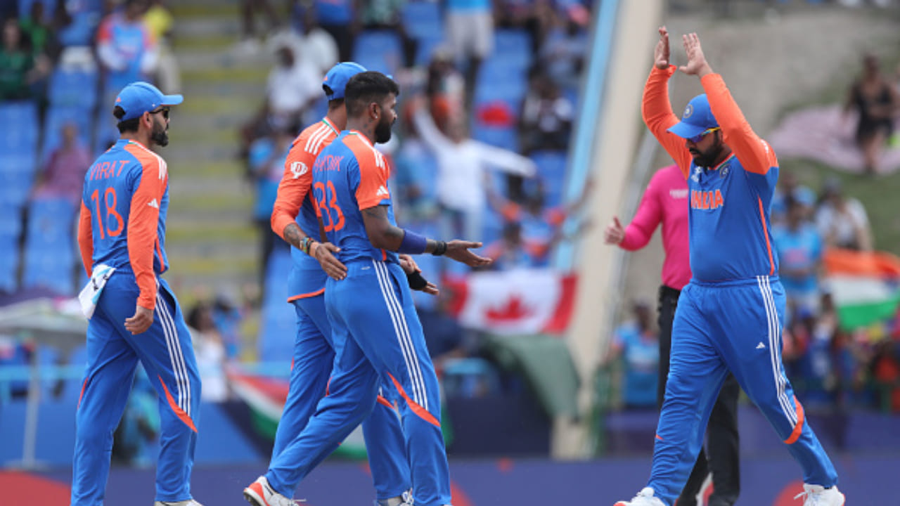 IND vs BAN: 50 ರನ್ಗಳಿಂದ ಬಾಂಗ್ಲಾ ತಂಡವನ್ನು ಮಣಿಸಿ ಸೆಮಿಫೈನಲ್ಗೇರಿದ ಟೀಂ ಇಂಡಿಯಾ..! IND vs BAN: 50 ರನ್ಗಳಿಂದ ಬಾಂಗ್ಲಾ ತಂಡವನ್ನು ಮಣಿಸಿ ಸೆಮಿಫೈನಲ್ಗೇರಿದ ಟೀಂ ಇಂಡಿಯಾ..!