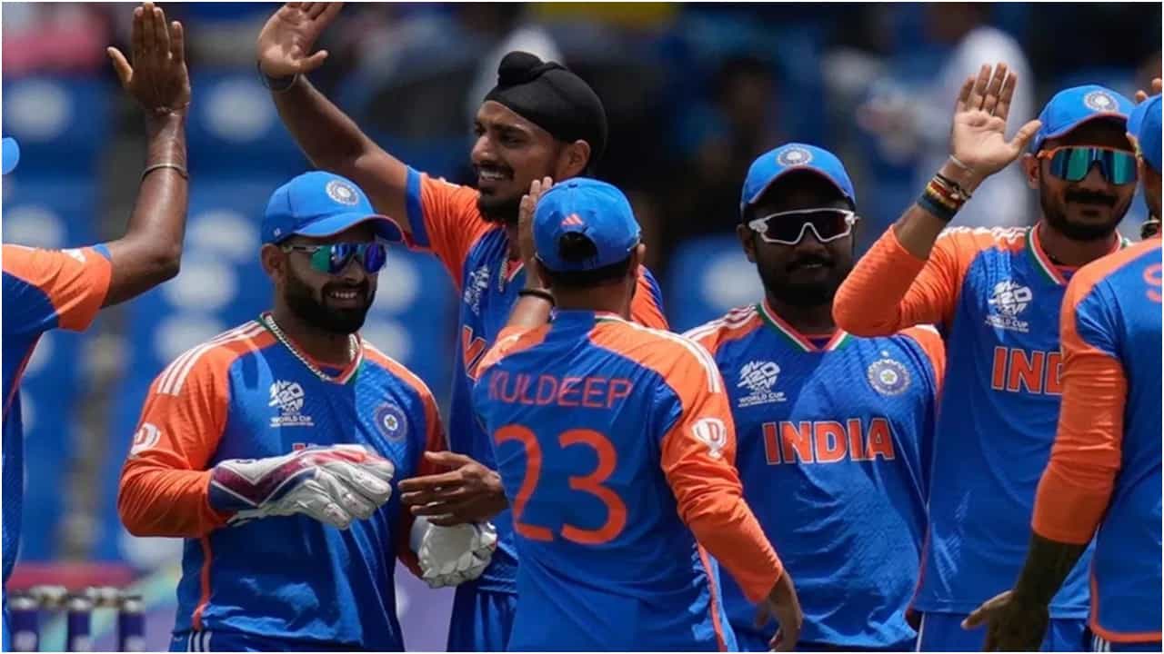 IND vs ENG: ಭಾರತ ಇಂಗ್ಲೆಂಡ್ ಸೆಮಿಫೈನಲ್ಗೆ ಮಳೆ ಭೀತಿ; ಪಂದ್ಯ ರದ್ದಾದರೆ ಫೈನಲ್ಗೆ ಯಾರು? ಮೀಸಲು ದಿನ ಇದೆಯೇ? ಇಲ್ಲಿದೆ ಉತ್ತರ IND vs ENG: ಭಾರತ ಇಂಗ್ಲೆಂಡ್ ಸೆಮಿಫೈನಲ್ಗೆ ಮಳೆ ಭೀತಿ; ಪಂದ್ಯ ರದ್ದಾದರೆ ಫೈನಲ್ಗೆ ಯಾರು? ಮೀಸಲು ದಿನ ಇದೆಯೇ? ಇಲ್ಲಿದೆ ಉತ್ತರ