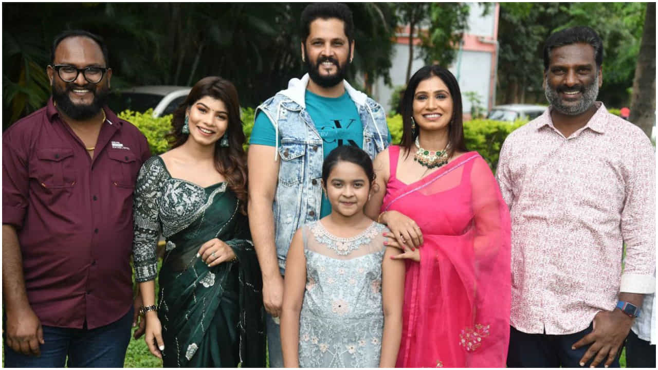 ಹೊಸ ಪ್ರತಿಭೆಗಳಿಗೆ ಅವಕಾಶ ನೀಡಿದ ‘ಜೆನ್’; ‘ದ ಪ್ರಸೆಂಟ್’ ಸಿನಿಮಾಗೆ ಬಂಡವಾಳ ಹೊಸ ಪ್ರತಿಭೆಗಳಿಗೆ ಅವಕಾಶ ನೀಡಿದ ‘ಜೆನ್’; ‘ದ ಪ್ರಸೆಂಟ್’ ಸಿನಿಮಾಗೆ ಬಂಡವಾಳ