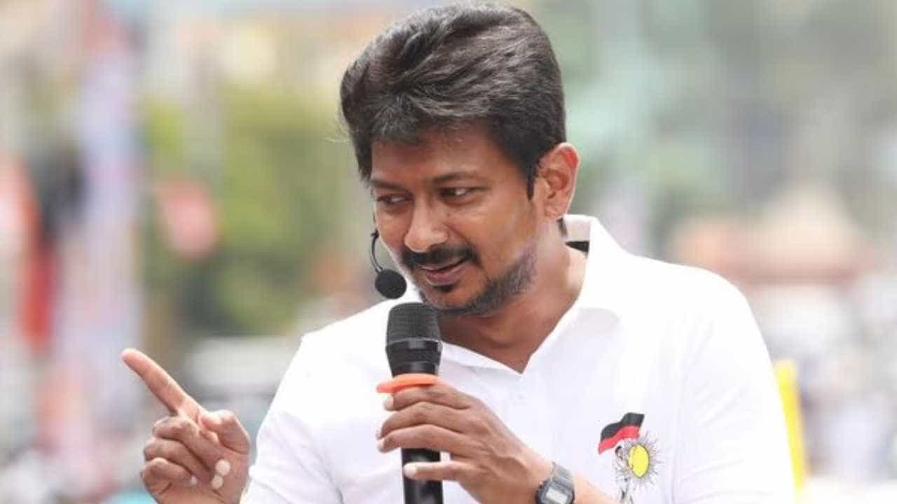 ಸನಾತನ ಧರ್ಮದ ಬಗ್ಗೆ ಅವಹೇಳನಕಾರಿ ಹೇಳಿಕೆ: ಉದಯನಿಧಿ ಸ್ಟಾಲಿನ್ಗೆ ಷರತ್ತುಬದ್ಧ ಜಾಮೀನು ಸನಾತನ ಧರ್ಮದ ಬಗ್ಗೆ ಅವಹೇಳನಕಾರಿ ಹೇಳಿಕೆ: ಉದಯನಿಧಿ ಸ್ಟಾಲಿನ್ಗೆ ಷರತ್ತುಬದ್ಧ ಜಾಮೀನು