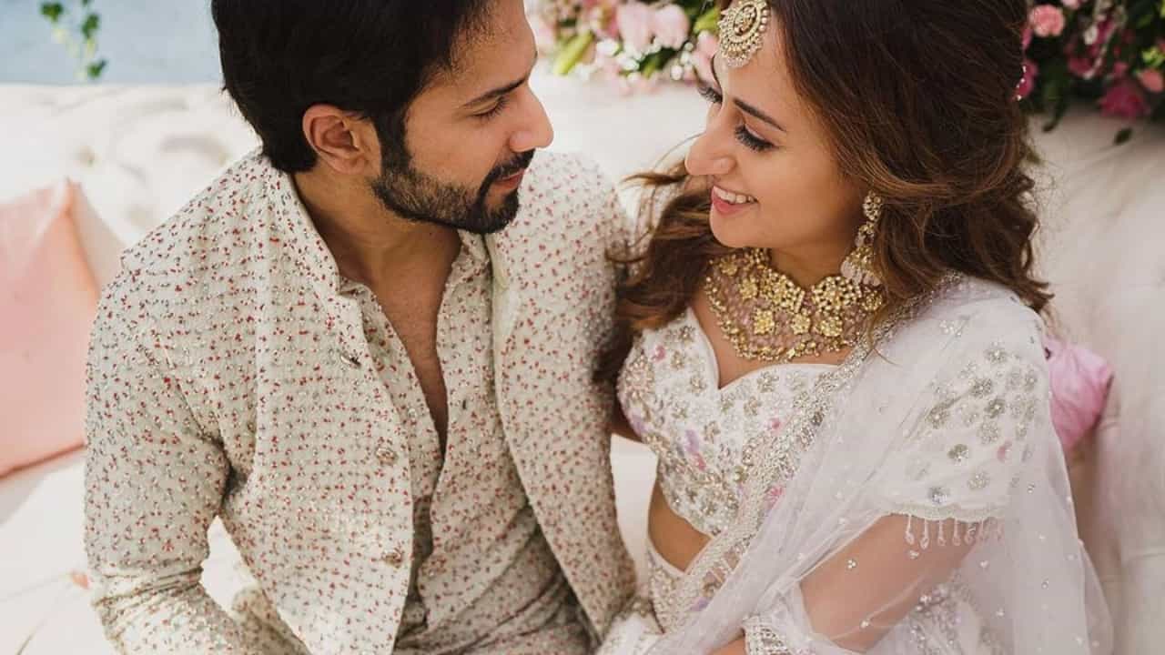Varun Dhawan: ವರುಣ್ ಧವನ್ ಹಾಗೂ ನತಾಶಾ ದಲಾಲ್ ದಂಪತಿಗೆ ಹೆಣ್ಣು ಮಗು Varun Dhawan: ವರುಣ್ ಧವನ್ ಹಾಗೂ ನತಾಶಾ ದಲಾಲ್ ದಂಪತಿಗೆ ಹೆಣ್ಣು ಮಗು