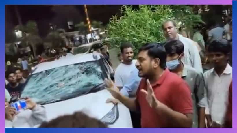 Viral: ಗೋ ಹತ್ಯೆ ಮಾಡುವವರಿಗೆ ಚಿಕಿತ್ಸೆ ನೀಡಬೇಡಿ, ಆಸ್ಪತ್ರೆಯ ಮೇಲೆ ಗುಂಪಿನ ದಾಳಿ, ಕಣ್ಣೀರು ಹಾಕಿದ ವೈದ್ಯರು