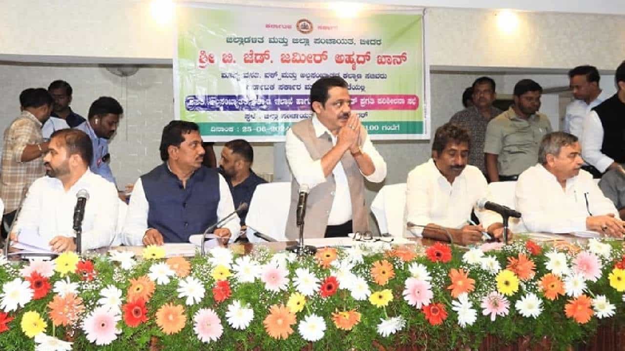 ಮುಸ್ಲಿಂ ಮತದಿಂದ ಮಾತ್ರ ಬೀದರ್​ ಕ್ಷೇತ್ರ ಗೆದ್ದಿದ್ದು: ಮತ್ತೊಂದು ವಿವಾದ ಮೈಮೇಲೆ ಎಳೆದುಕೊಂಡ ಜಮೀರ್
