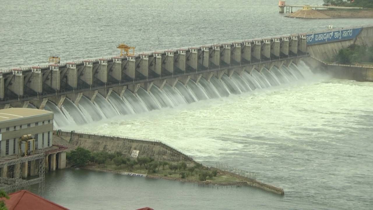 Karnataka Dam Water Level: ಆಲಮಟ್ಟಿ ಡ್ಯಾಂನಿಂದ 3 ಲಕ್ಷ ಕ್ಯೂಸೆಕ್​​ ನೀರು ನದಿಗೆ, ರಾಜ್ಯದ 14 ಜಲಾಶಯಗಳ ನೀರಿನ ಮಟ್ಟ ವಿವರ ಹೀಗಿದೆ