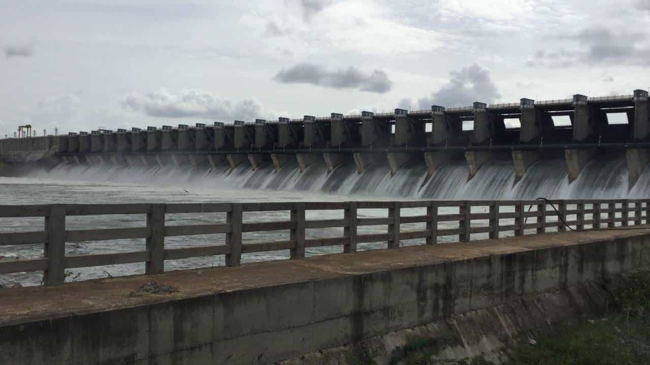 Karnataka Dam Water Level: ಆಲಮಟ್ಟಿಗೆ 3 ದಿನಗಳಲ್ಲಿ 6 ಟಿಎಂಸಿ ಒಳಹರಿವು, ಜು.05ರ ರಾಜ್ಯದ ಡ್ಯಾಂಗಳ ನೀರಿನ ಮಟ್ಟ ವಿವರ ಹೀಗಿದೆ Karnataka Dam Water Level: ಆಲಮಟ್ಟಿಗೆ 3 ದಿನಗಳಲ್ಲಿ 6 ಟಿಎಂಸಿ ಒಳಹರಿವು, ಜು.05ರ ರಾಜ್ಯದ ಡ್ಯಾಂಗಳ ನೀರಿನ ಮಟ್ಟ ವಿವರ ಹೀಗಿದೆ
