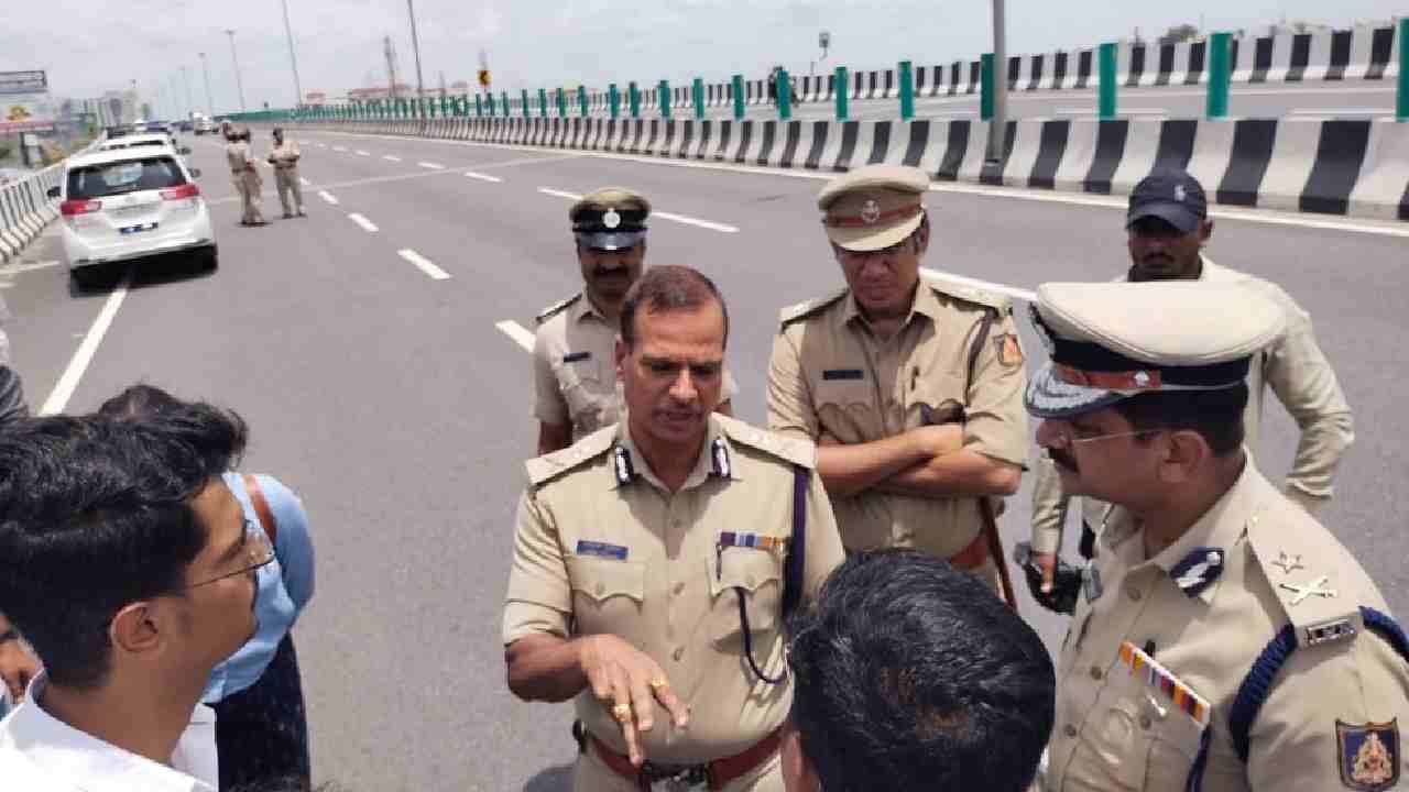ವಾಹನ ಸವಾರರಿಗೆ ಬಿಗ್ ಅಲರ್ಟ್; ಹೆದ್ದಾರಿಗಳಲ್ಲಿ ರ್ಯಾಶ್ ಡ್ರೈವಿಂಗ್ ಮಾಡಿದ್ರೆ ಎಫ್ಐಆರ್ ಫಿಕ್ಸ್ ವಾಹನ ಸವಾರರಿಗೆ ಬಿಗ್ ಅಲರ್ಟ್; ಹೆದ್ದಾರಿಗಳಲ್ಲಿ ರ್ಯಾಶ್ ಡ್ರೈವಿಂಗ್ ಮಾಡಿದ್ರೆ ಎಫ್ಐಆರ್ ಫಿಕ್ಸ್