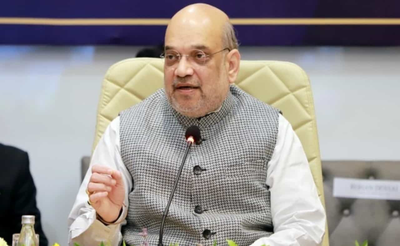 Amit Shah: 'ದಂಡ' ಬದಲು 'ನ್ಯಾಯ': ಹೊಸ ಕ್ರಿಮಿನಲ್ ಕಾನೂನುಗಳ ಕುರಿತು ಅಮಿತ್ ಶಾ ಸುದ್ದಿಗೋಷ್ಠಿ Amit Shah: 'ದಂಡ' ಬದಲು 'ನ್ಯಾಯ': ಹೊಸ ಕ್ರಿಮಿನಲ್ ಕಾನೂನುಗಳ ಕುರಿತು ಅಮಿತ್ ಶಾ ಸುದ್ದಿಗೋಷ್ಠಿ