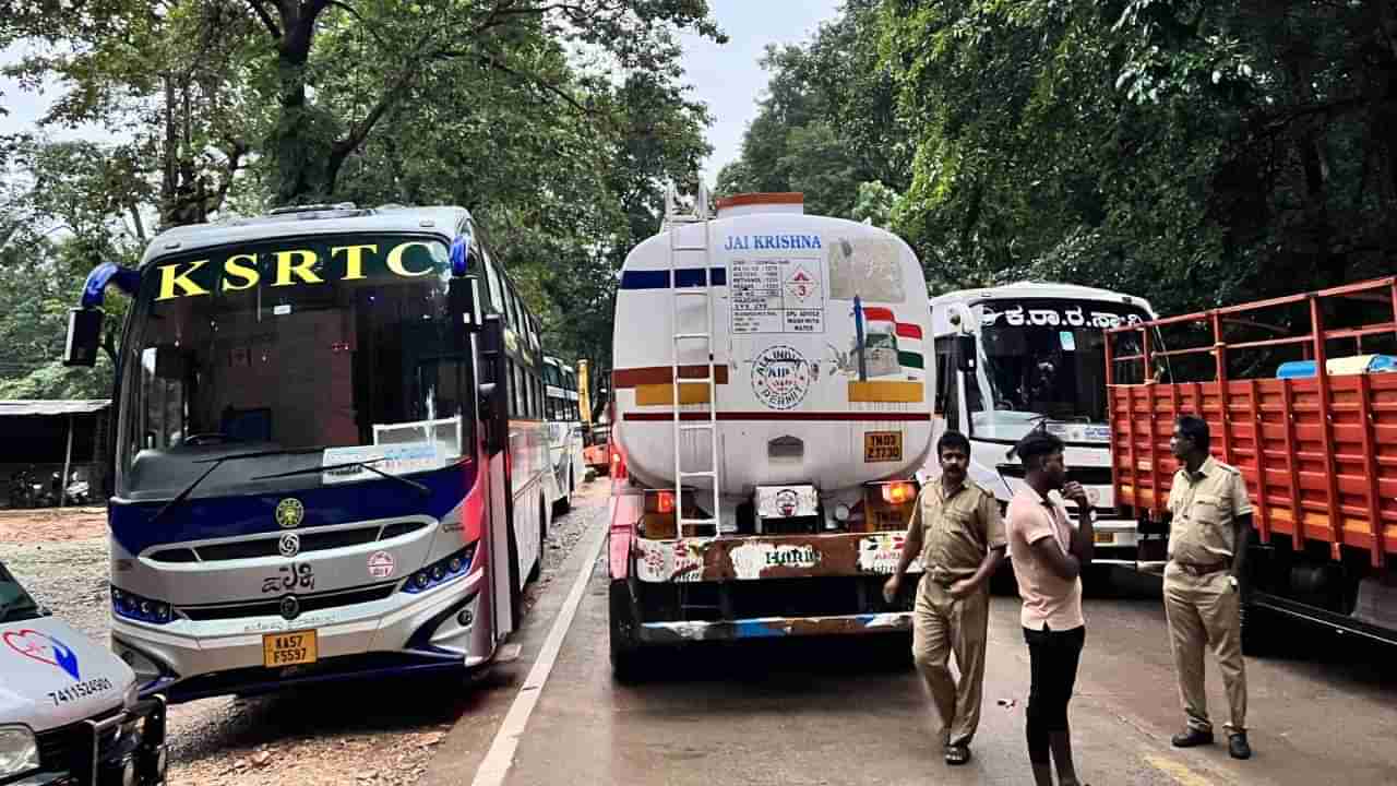 ಶಿರಾಡಿಘಾಟ್​ನಲ್ಲಿ ಮತ್ತೆ ಗುಡ್ಡ ಕುಸಿತ; ಸಂಚಾರ ಸ್ಥಗಿತ