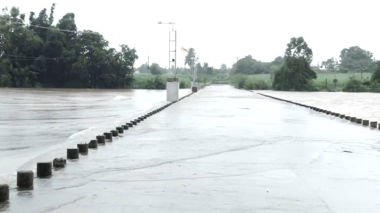 Belagavi Flood: Sankeshwar-Dharwad bridge drowned state highway closed