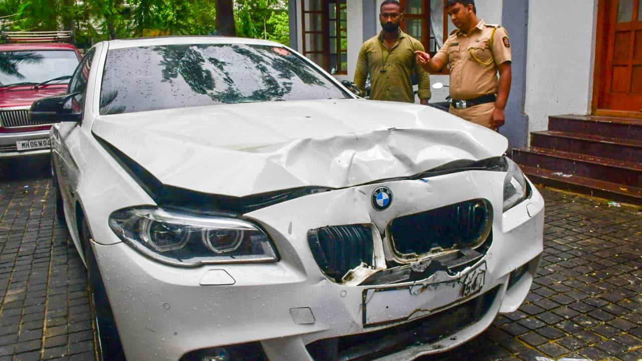 ಮುಂಬೈ ಬಿಎಂಡಬ್ಲ್ಯು ಅಪಘಾತ ಪ್ರಕರಣ: ಶಿವಸೇನಾ ನಾಯಕ ರಾಜೇಶ್ ಶಾಗೆ ಜಾಮೀನು ಮುಂಬೈ ಬಿಎಂಡಬ್ಲ್ಯು ಅಪಘಾತ ಪ್ರಕರಣ: ಶಿವಸೇನಾ ನಾಯಕ ರಾಜೇಶ್ ಶಾಗೆ ಜಾಮೀನು