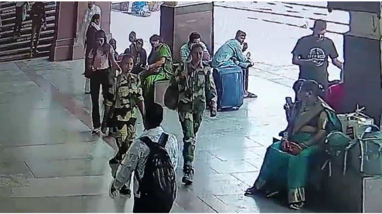 ಮಧ್ಯಪ್ರದೇಶ: ಬಿಎಸ್​ಎಫ್​ ಅಕಾಡೆಮಿಯಿಂದ ಇಬ್ಬರು ಮಹಿಳಾ ಕಾನ್​ಸ್ಟೆಬಲ್​ಗಳು ನಾಪತ್ತೆ