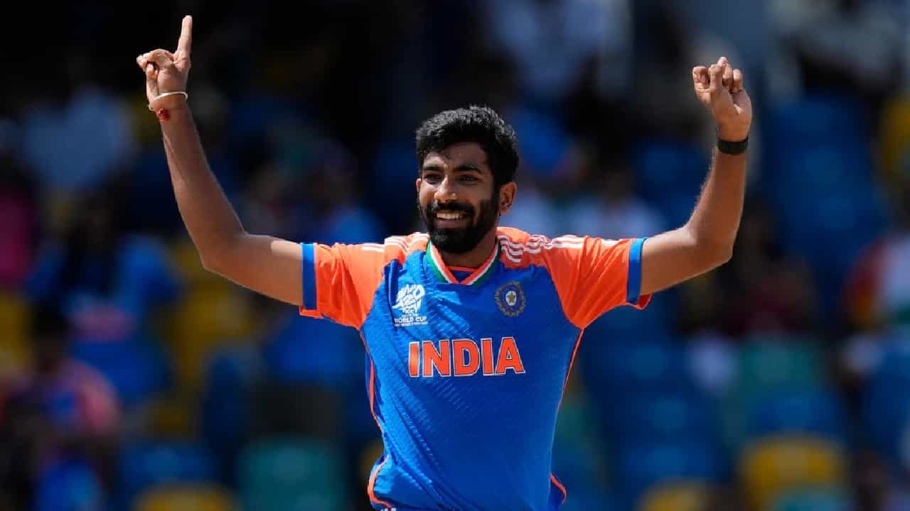 Jasprit bumrah: ಬುಮ್ರಾ ಬೌಲಿಂಗ್ ಬಗ್ಗೆ ಸಂಶಯ: ಐಸಿಸಿಗೆ ಮನವಿ ಮಾಡಿದ ಪಾಕ್ ಪತ್ರಕರ್ತ