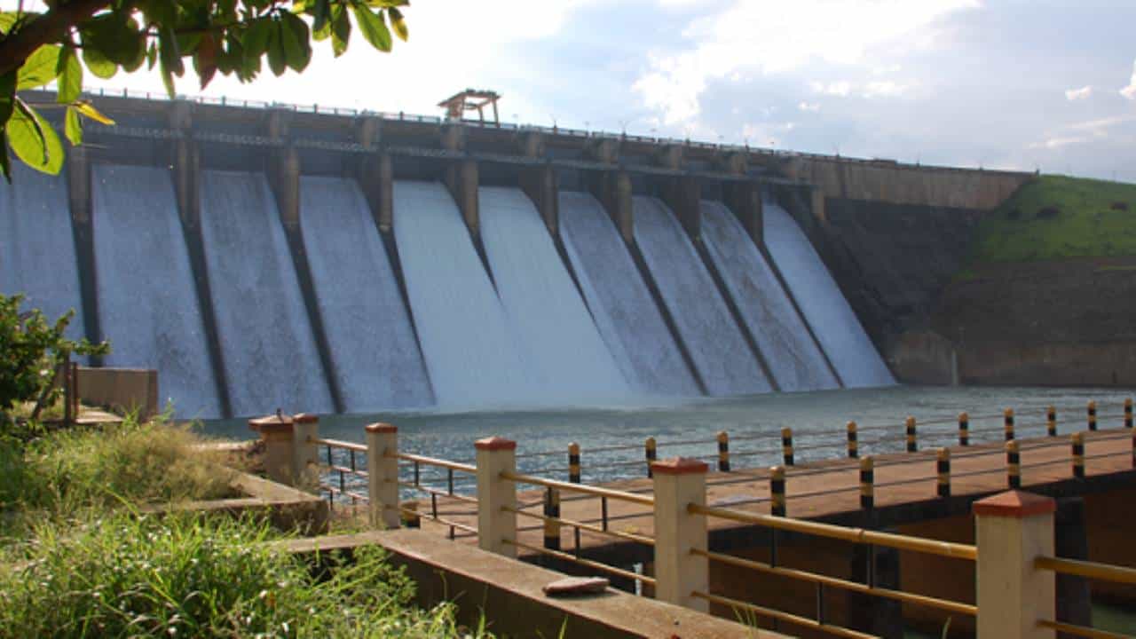 Karnataka Dam Water Level: ಜು.23ರ ರಾಜ್ಯದ 14 ಜಲಾಶಯಗಳ ನೀರಿನ ಮಟ್ಟ ವಿವರ ಹೀಗಿದೆ Karnataka Dam Water Level: ಜು.23ರ ರಾಜ್ಯದ 14 ಜಲಾಶಯಗಳ ನೀರಿನ ಮಟ್ಟ ವಿವರ ಹೀಗಿದೆ
