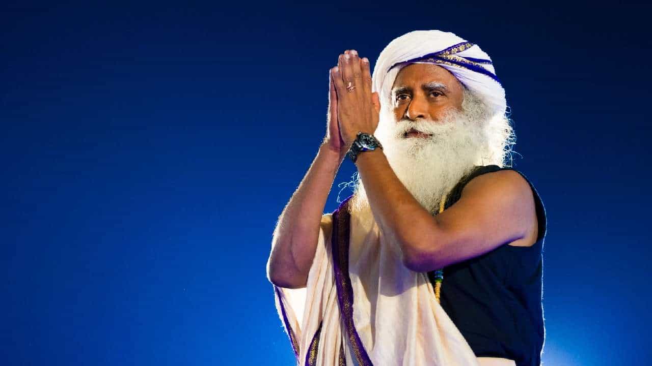 Guru Poornima: ಇಂದಿನ ಜೀವನದಲ್ಲಿ ಗುರುವಿನ ಪಾತ್ರವೇನು? ಈ ಬಗ್ಗೆ ಸದ್ಗುರು ಏನು ಹೇಳ್ತಾರೆ ನೋಡಿ Guru Poornima: ಇಂದಿನ ಜೀವನದಲ್ಲಿ ಗುರುವಿನ ಪಾತ್ರವೇನು? ಈ ಬಗ್ಗೆ ಸದ್ಗುರು ಏನು ಹೇಳ್ತಾರೆ ನೋಡಿ