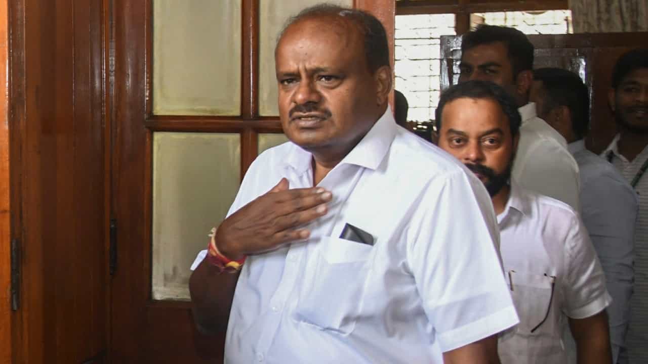 ಬೇಬಿಬೆಟ್ಟದಲ್ಲಿ ಟ್ರಯಲ್ ಬ್ಲಾಸ್ಟ್: ಕಾಂಗ್ರೆಸ್ ವಿರುದ್ಧ ಜೆಡಿಎಸ್ಗೆ ಸಿಕ್ತು ಹೊಸ ಅಸ್ತ್ರ ಬೇಬಿಬೆಟ್ಟದಲ್ಲಿ ಟ್ರಯಲ್ ಬ್ಲಾಸ್ಟ್: ಕಾಂಗ್ರೆಸ್ ವಿರುದ್ಧ ಜೆಡಿಎಸ್ಗೆ ಸಿಕ್ತು ಹೊಸ ಅಸ್ತ್ರ