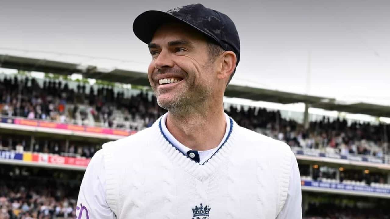 James Anderson: ನಿವೃತ್ತಿ ಬಳಿಕವೂ ಬೌಲಿಂಗ್ ಮಾಡಲಿದ್ದಾರೆ ಜೇಮ್ಸ್ ಅ್ಯಂಡರ್ಸನ್ James Anderson: ನಿವೃತ್ತಿ ಬಳಿಕವೂ ಬೌಲಿಂಗ್ ಮಾಡಲಿದ್ದಾರೆ ಜೇಮ್ಸ್ ಅ್ಯಂಡರ್ಸನ್
