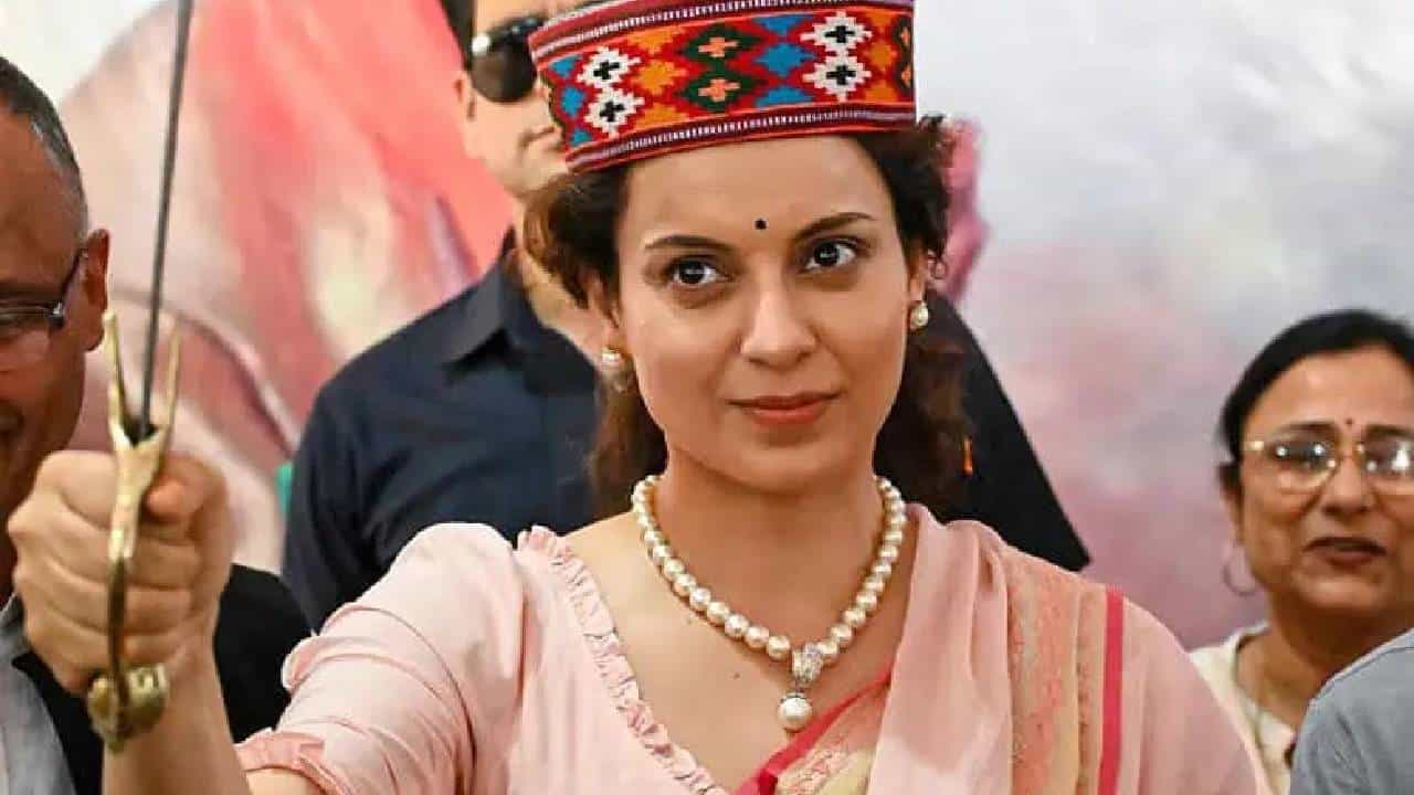 ಮಂಡಿ ಕ್ಷೇತ್ರದಿಂದ ಕಂಗನಾ ಆಯ್ಕೆ ಪ್ರಶ್ನಿಸಿ ಅರ್ಜಿ, ಹೈಕೋರ್ಟ್ ನೋಟಿಸ್ ಮಂಡಿ ಕ್ಷೇತ್ರದಿಂದ ಕಂಗನಾ ಆಯ್ಕೆ ಪ್ರಶ್ನಿಸಿ ಅರ್ಜಿ, ಹೈಕೋರ್ಟ್ ನೋಟಿಸ್