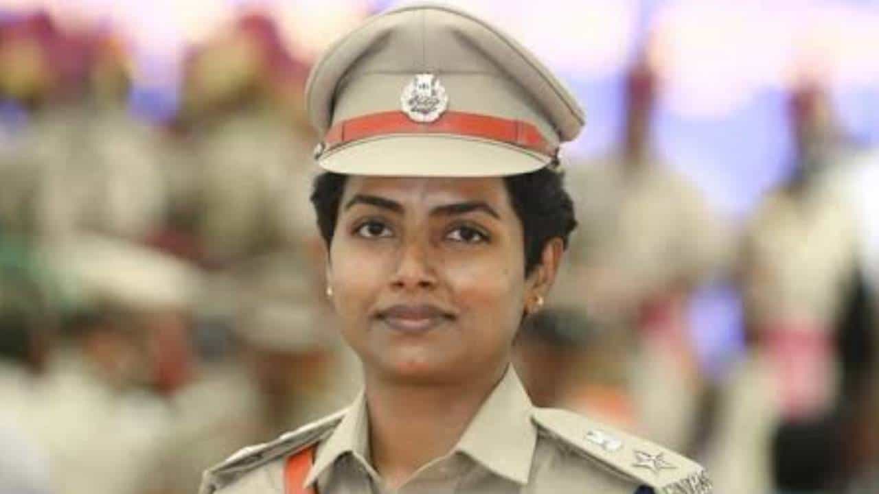 ಕೊಪ್ಪಳ ಎಸ್ಪಿ ವರ್ಗಾವಣೆಗೆ ಕಾಂಗ್ರೆಸ್ ಶಾಸಕರಿಂದಲೇ ವಿರೋಧ: ಶಿವರಾಜ್ ತಂಗಡಗಿ ವಿರುದ್ಧ ಆಕ್ರೋಶ ಕೊಪ್ಪಳ ಎಸ್ಪಿ ವರ್ಗಾವಣೆಗೆ ಕಾಂಗ್ರೆಸ್ ಶಾಸಕರಿಂದಲೇ ವಿರೋಧ: ಶಿವರಾಜ್ ತಂಗಡಗಿ ವಿರುದ್ಧ ಆಕ್ರೋಶ