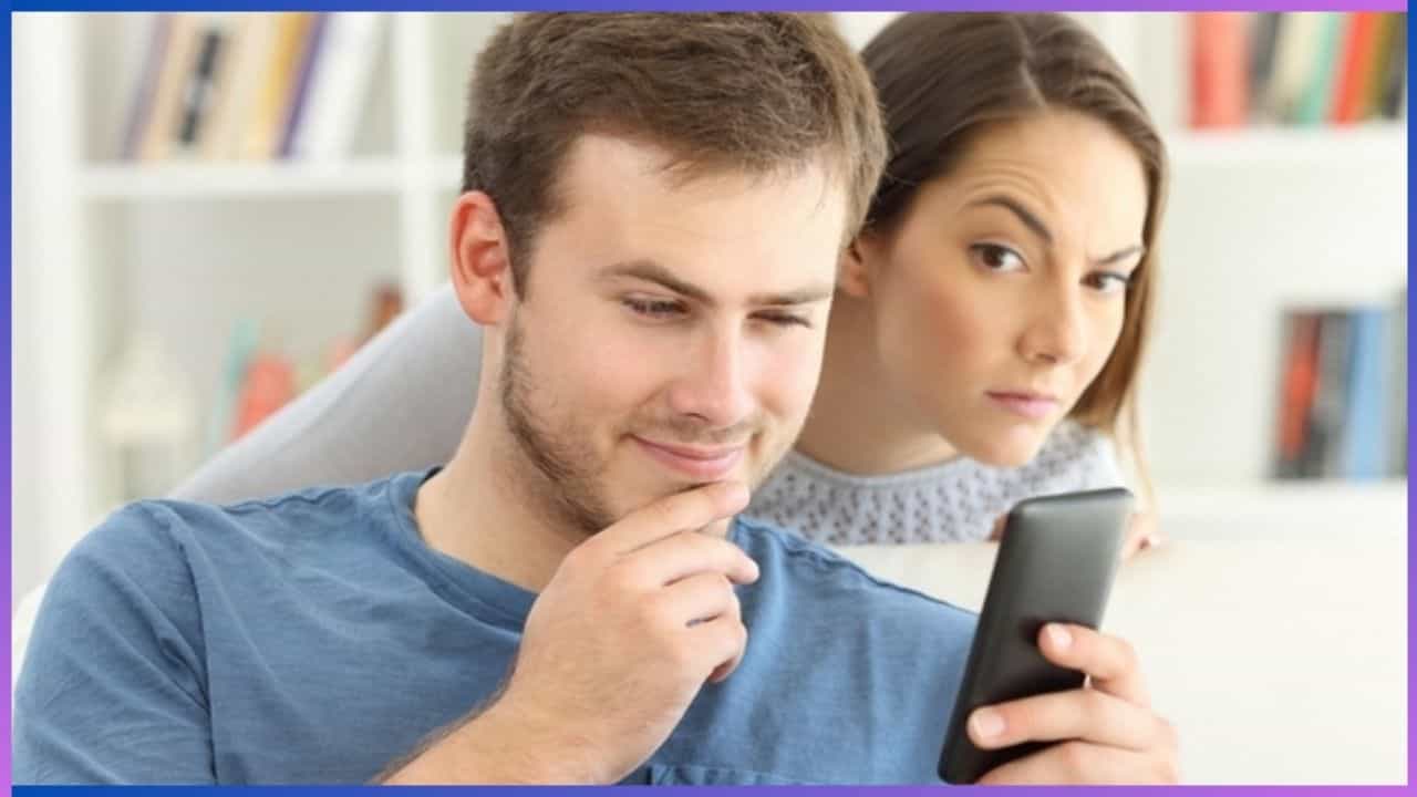 Relationship Tips : ನಿಮ್ಮ ಹುಡುಗನು ಈ ರೀತಿ ನಡೆದುಕೊಂಡ್ರೆ ನಿಮಗೆ ಕೈ ಕೊಡೋದು ಪಕ್ಕಾ Relationship Tips : ನಿಮ್ಮ ಹುಡುಗನು ಈ ರೀತಿ ನಡೆದುಕೊಂಡ್ರೆ ನಿಮಗೆ ಕೈ ಕೊಡೋದು ಪಕ್ಕಾ