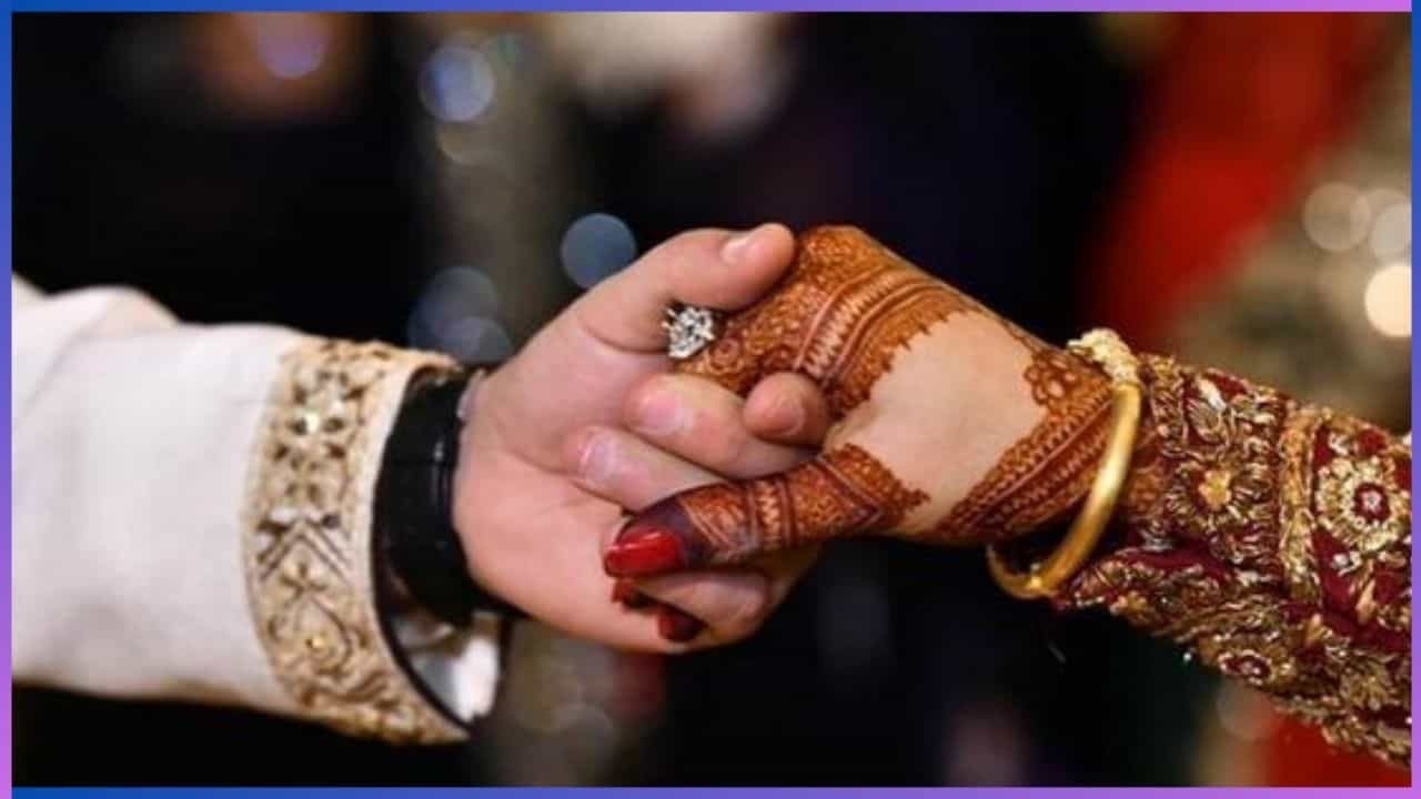Viral: ಟ್ವೀಟ್-ರೀಟ್ವೀಟ್ನಿಂದ ಪ್ರಾರಂಭವಾದ ಲವ್, ನವ ದಂಪತಿಗಳ ಎಕ್ಸ್ ಲವ್ ಕಹಾನಿ Viral: ಟ್ವೀಟ್-ರೀಟ್ವೀಟ್ನಿಂದ ಪ್ರಾರಂಭವಾದ ಲವ್, ನವ ದಂಪತಿಗಳ ಎಕ್ಸ್ ಲವ್ ಕಹಾನಿ