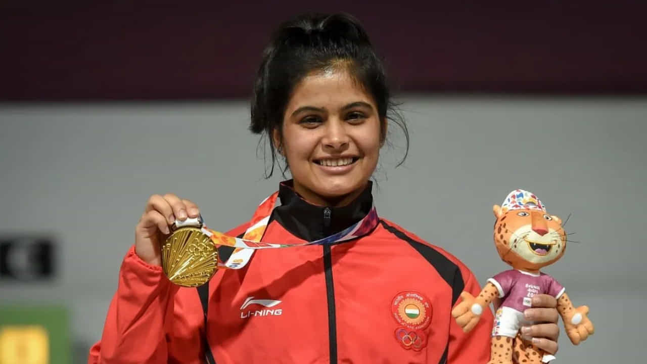 Paris Olympics 2024; ಭಾರತಕ್ಕೆ ಮೊದಲ ಪದಕ; 10 ಮೀ. ಏರ್ ಪಿಸ್ತೂಲ್ ಸ್ಪರ್ಧೆಯಲ್ಲಿ ಕಂಚು ಗೆದ್ದ ಮನು ಭಾಕರ್