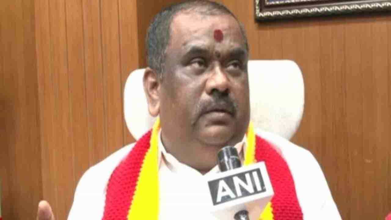 ಮೋಹನ್ದಾಸ್ ಪೈ ವಿರುದ್ಧ ನಾರಾಯಣಗೌಡ ಕಿಡಿ: ಮೀಸಲಾತಿ ವಿಧೇಯಕ ಮಂಡನೆಗೆ ಸರ್ಕಾರಕ್ಕೆ 15 ದಿನ ಗಡುವು ಮೋಹನ್ದಾಸ್ ಪೈ ವಿರುದ್ಧ ನಾರಾಯಣಗೌಡ ಕಿಡಿ: ಮೀಸಲಾತಿ ವಿಧೇಯಕ ಮಂಡನೆಗೆ ಸರ್ಕಾರಕ್ಕೆ 15 ದಿನ ಗಡುವು
