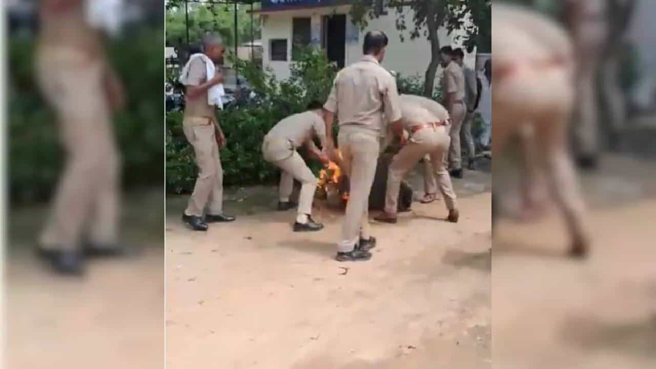 ಚಿಕ್ಕ ಗಾಯವೂ ಆಗದಂತೆ ಜೋಪಾನ ಮಾಡಿದ ತಾಯಿಗೆ ಬೆಂಕಿ ಹಚ್ಚಿ ಕ್ರೂರತೆ ಮೆರೆದ ಮಗ ಚಿಕ್ಕ ಗಾಯವೂ ಆಗದಂತೆ ಜೋಪಾನ ಮಾಡಿದ ತಾಯಿಗೆ ಬೆಂಕಿ ಹಚ್ಚಿ ಕ್ರೂರತೆ ಮೆರೆದ ಮಗ