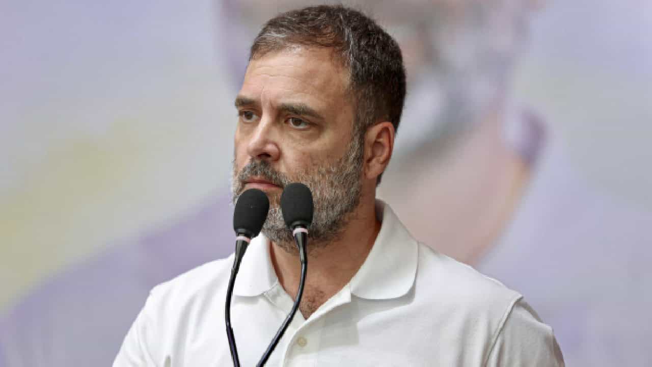 ಬಿಜೆಪಿಯ ತಪ್ಪು ನೀತಿಗಳ ಫಲ; ದೋಡಾ ಎನ್ಕೌಂಟರ್ ಬಳಿಕ ರಾಹುಲ್ ಗಾಂಧಿ ವಾಗ್ದಾಳಿ ಬಿಜೆಪಿಯ ತಪ್ಪು ನೀತಿಗಳ ಫಲ; ದೋಡಾ ಎನ್ಕೌಂಟರ್ ಬಳಿಕ ರಾಹುಲ್ ಗಾಂಧಿ ವಾಗ್ದಾಳಿ