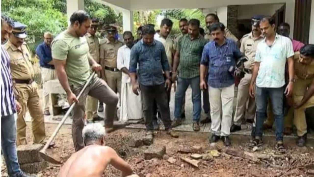 ಮಹಿಳೆ ನಾಪತ್ತೆಯಾಗಿ 15 ವರ್ಷಗಳ ಬಳಿಕ ಮನೆಯಲ್ಲಿ ಅವಶೇಷಗಳು ಪತ್ತೆ ಮಹಿಳೆ ನಾಪತ್ತೆಯಾಗಿ 15 ವರ್ಷಗಳ ಬಳಿಕ ಮನೆಯಲ್ಲಿ ಅವಶೇಷಗಳು ಪತ್ತೆ