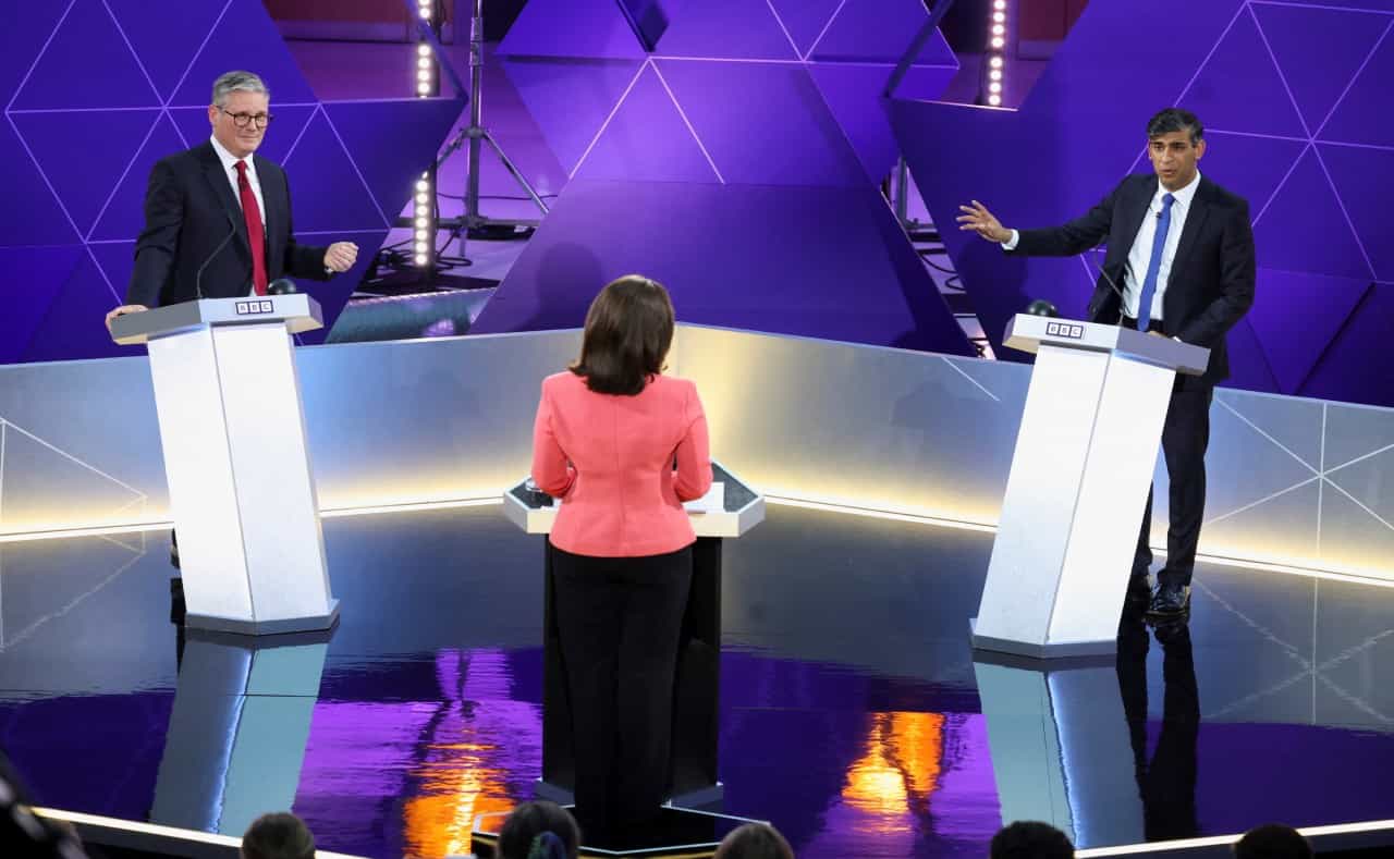 UK Elections 2024: ಬ್ರಿಟನ್ ಸಂಸತ್ ಚುನಾವಣೆಗೆ ಮತದಾನ ಆರಂಭ ; ಮುಂದಿನ ಯುಕೆ ಪ್ರಧಾನಿ ಯಾರು? UK Elections 2024: ಬ್ರಿಟನ್ ಸಂಸತ್ ಚುನಾವಣೆಗೆ ಮತದಾನ ಆರಂಭ ; ಮುಂದಿನ ಯುಕೆ ಪ್ರಧಾನಿ ಯಾರು?