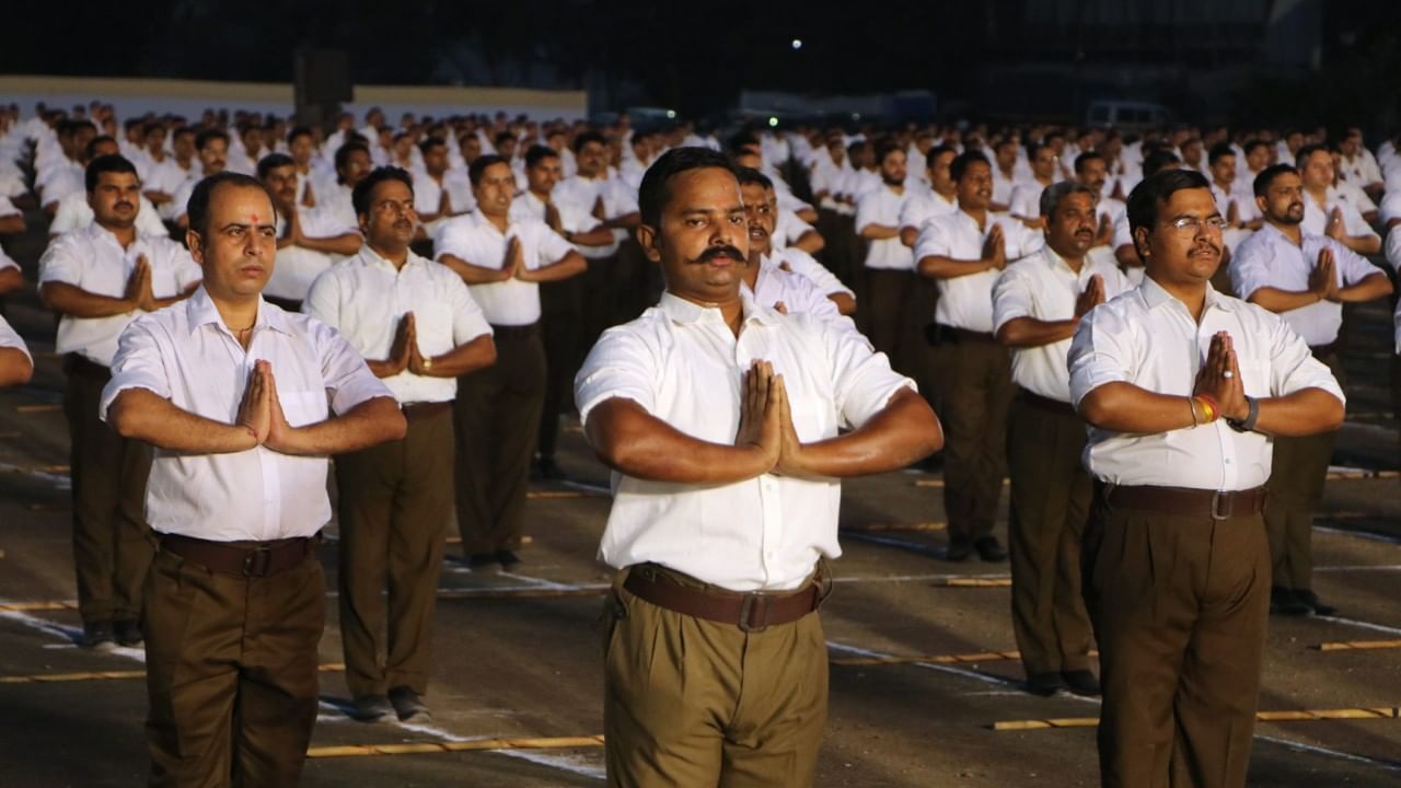 ಆರ್​​ಎಸ್​​ಎಸ್ ಮೇಲೆ ನಿಷೇಧವಿದ್ದಾಗ ಹೀಗೆ ನಡೆದಿತ್ತು ಸರ್ಕಾರಿ ನೌಕರರ ಕಾನೂನು ಹೋರಾಟ