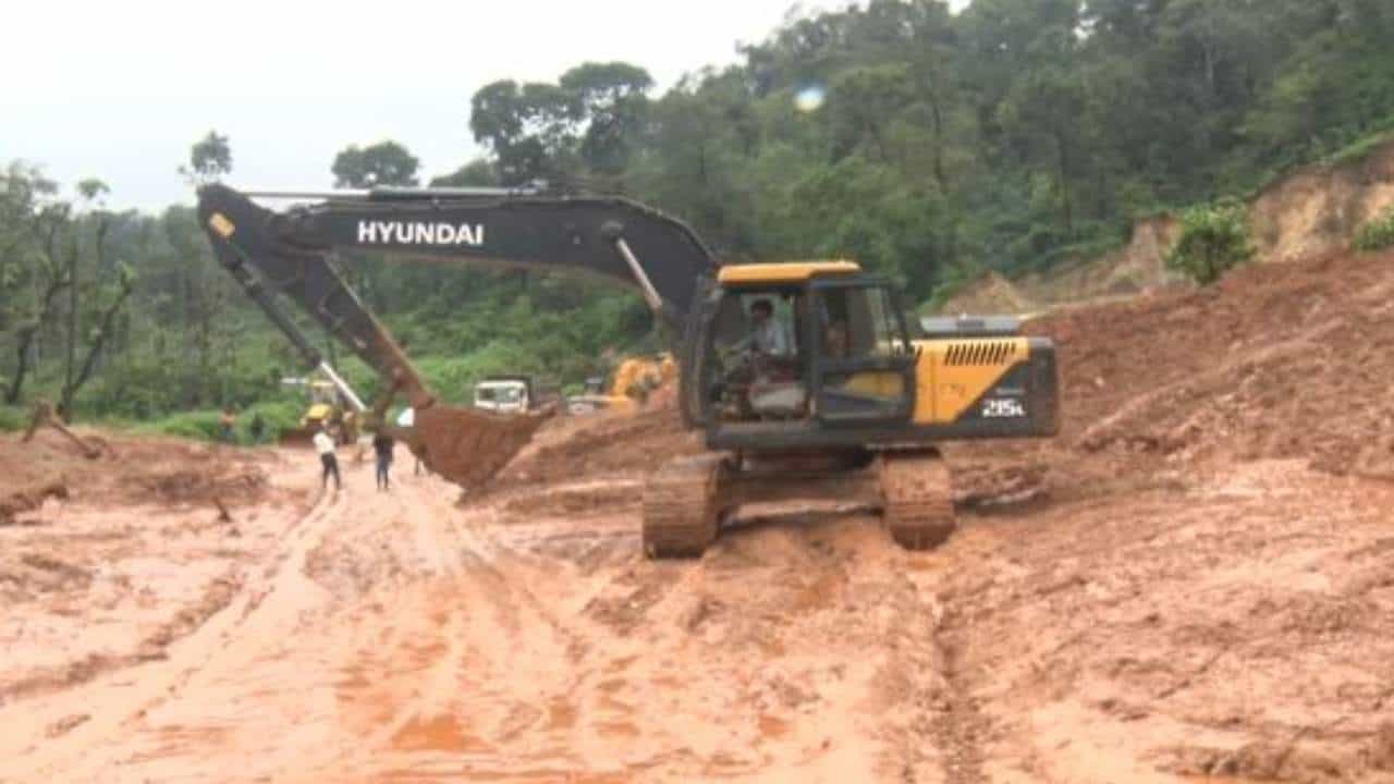 Karnataka Rains Highlights Updates: ಗುಡ್ಡ ಕುಸಿತ: ಶಿರಾಡಿಘಾಟ್ನಲ್ಲಿ ಸಂಚಾರ ಸಂಪೂರ್ಣ ಬಂದ್ Karnataka Rains Highlights Updates: ಗುಡ್ಡ ಕುಸಿತ: ಶಿರಾಡಿಘಾಟ್ನಲ್ಲಿ ಸಂಚಾರ ಸಂಪೂರ್ಣ ಬಂದ್