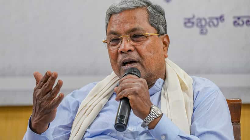 5 ಜನ ಕೇಂದ್ರ ಮಂತ್ರಿಗಳಿದ್ದರೂ ಬಜೆಟ್ನಲ್ಲಿ ಕರ್ನಾಟಕಕ್ಕೆ ಏನು ಕೊಟ್ಟಿಲ್ಲ: ಸಿದ್ದರಾಮಯ್ಯ ಆಕ್ರೋಶ
