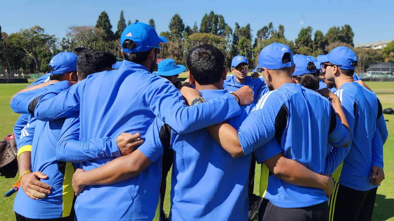 IND vs ZIM: ಟೀಂ ಇಂಡಿಯಾಗೆ ಬಂತು ಆನೆ ಬಲ; ತಂಡ ಸೇರಿಕೊಂಡ ಮೂವರು ಸ್ಟಾರ್ ಬ್ಯಾಟರ್ಸ್ IND vs ZIM: ಟೀಂ ಇಂಡಿಯಾಗೆ ಬಂತು ಆನೆ ಬಲ; ತಂಡ ಸೇರಿಕೊಂಡ ಮೂವರು ಸ್ಟಾರ್ ಬ್ಯಾಟರ್ಸ್